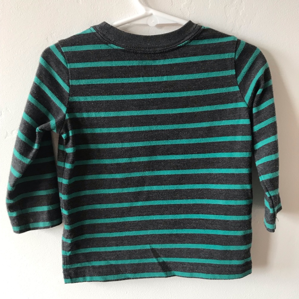 12-18 mo stripped GAP shirt - Picture 2 of 8